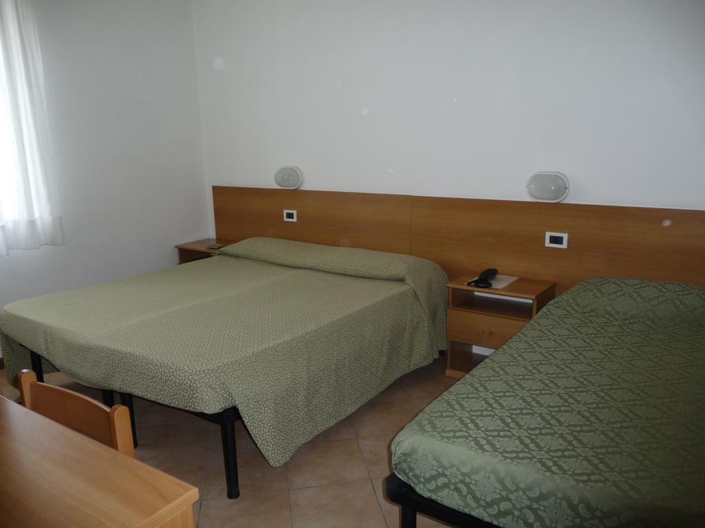 Hotel La Toscana Arezzo Buitenkant foto