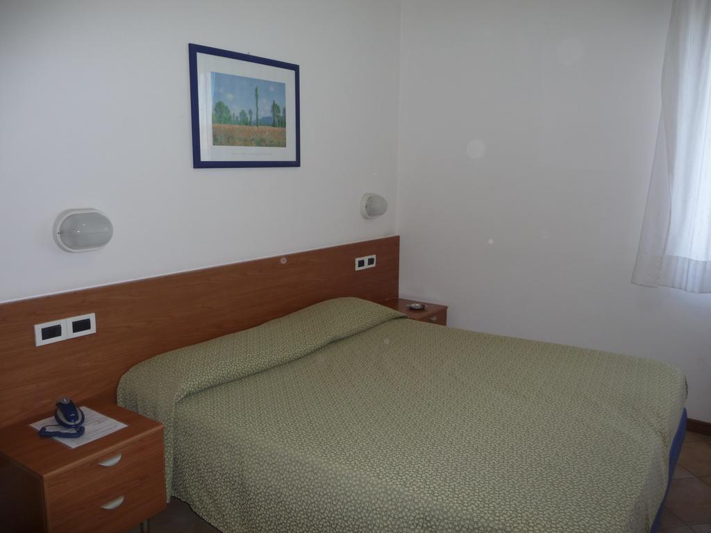 Hotel La Toscana Arezzo Buitenkant foto