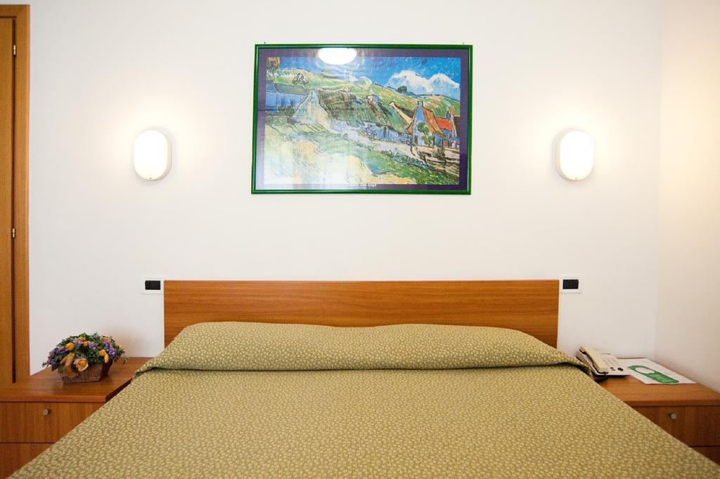 Hotel La Toscana Arezzo Buitenkant foto
