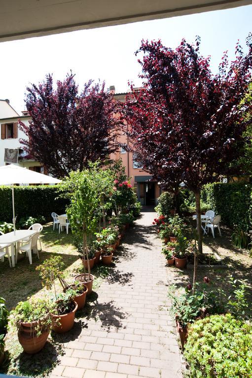 Hotel La Toscana Arezzo Buitenkant foto